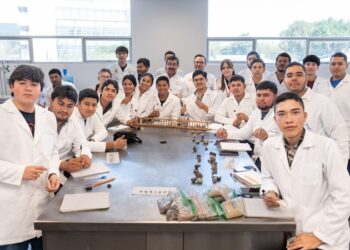 Impulsa rector lazos con la comunidad de la FIC-UAT