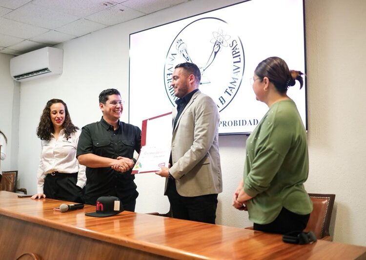 Jóvenes inspiran con historias de éxito en el “TED TALK; Sigue, Ajusta y Crece” del INJUVE