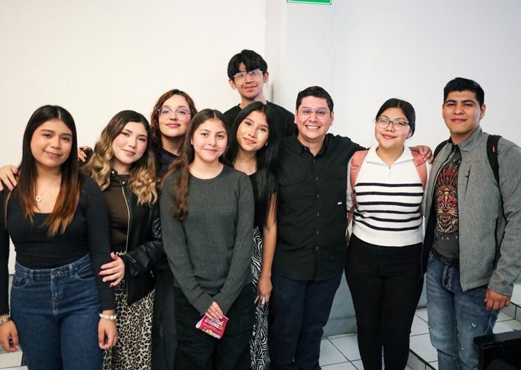 Jóvenes inspiran con historias de éxito en el “TED TALK; Sigue, Ajusta y Crece” del INJUVE