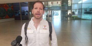 Necesario, regular exceso en uso de redes sociales de menores