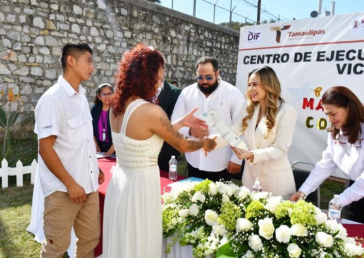 Lucy de Gattás y el DIF Victoria colaboran para llevar matrimonios colectivos al CEDES Victoria