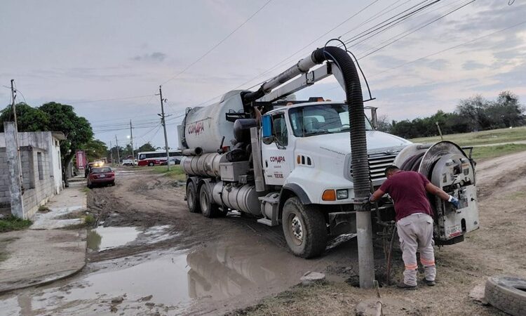 Mejoran funcionamiento de la red de drenaje en sectores Guadalupe Cervantes y Santa Elena