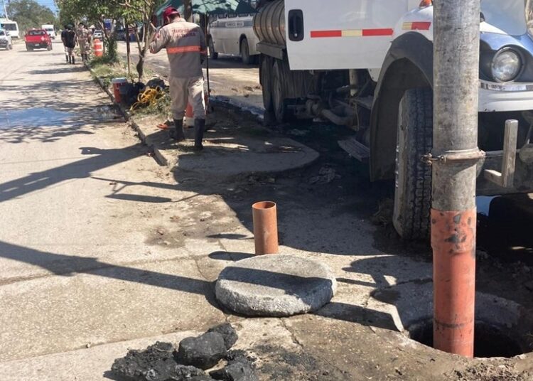 Mejoran funcionamiento de la red de drenaje en sectores Guadalupe Cervantes y Santa Elena