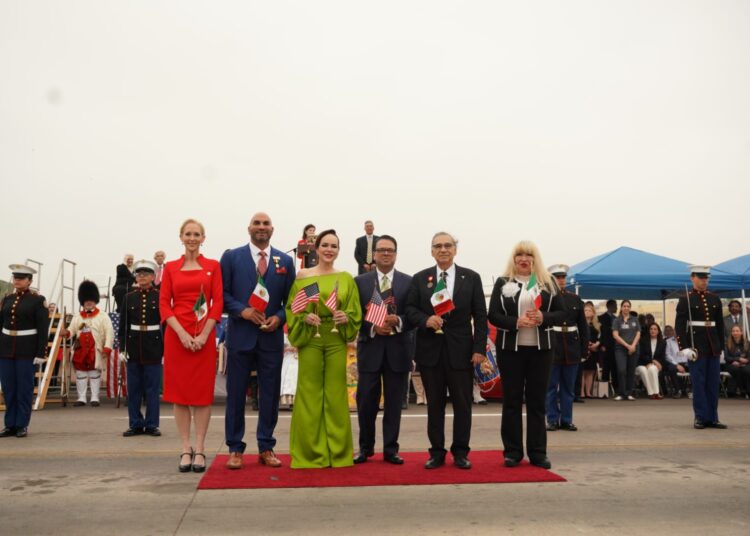 Ceremonia del Abrazo de los dos Laredos se transforma en Alianza Estratégica