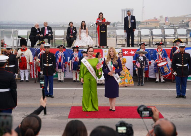 Ceremonia del Abrazo de los dos Laredos se transforma en Alianza Estratégica