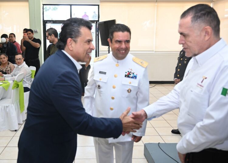 Participa alcalde de Victoria en ceremonia de CXIII Aniversario del Ejército Mexicano