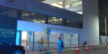 Presuntas amenazas de balacera movilizan a policías en Prepa 16 de la UANL