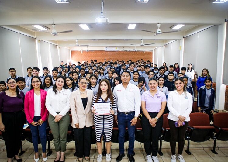 Promueve INJUVE charla “Amor Es Sin Violencia”