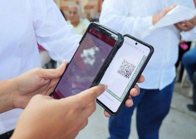 Realiza SEBIEN credencialización de beneficiarios