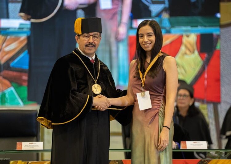 Reconoce la UAT a universitarios por su excelencia y humanismo