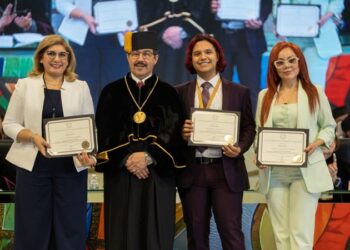 Reconoce la UAT a universitarios por su excelencia y humanismo