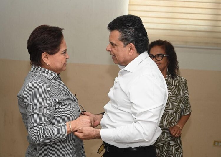 Reconocen Ayuntamiento y Sindicato a personal jubilado