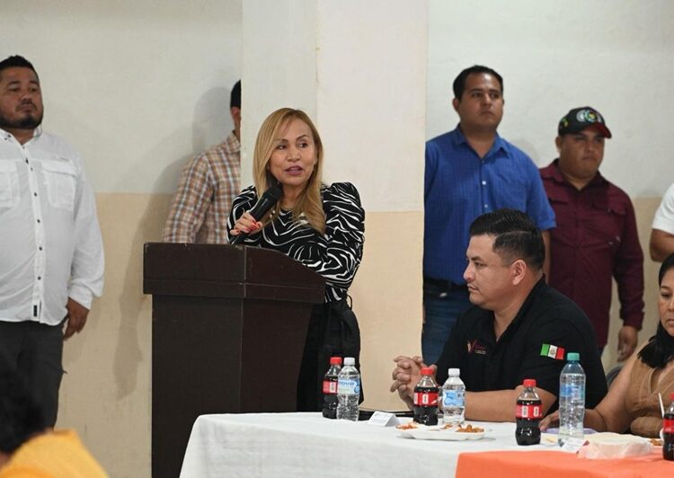 Reconocen Ayuntamiento y Sindicato a personal jubilado