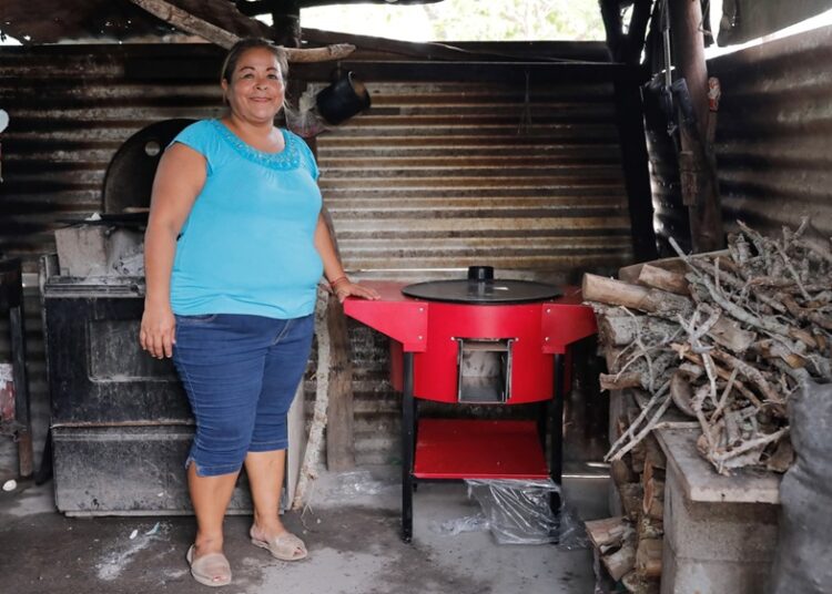 Refuerza DIF Tamaulipas el ‘Programa de Estufas Ecológicas’ en comunidades rurales