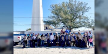 Refuerzan conciencia ambiental con limpieza de playas y humedales de Tamaulipas