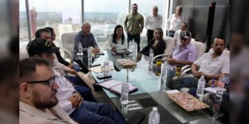 Respalda Gobierno del Estado a productores mezcaleros y forestales