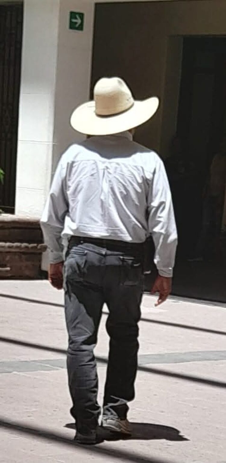 Amigos entre comillas allá en Miquihuana