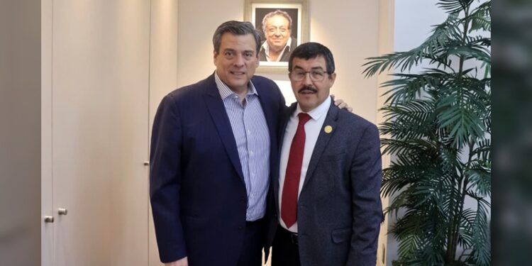 UAT y CMB estrechan lazos para impulsar el boxeo universitario