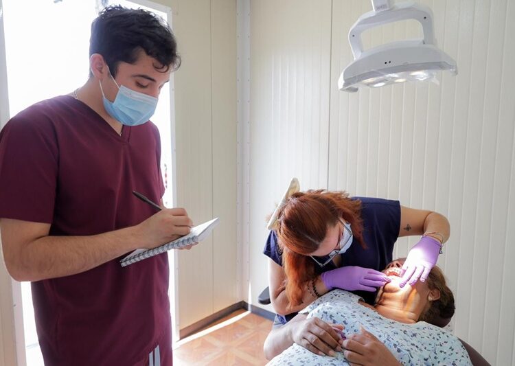 UAT y Gobierno de Tampico logran más de mil sonrisas con jornadas dentales gratuitas