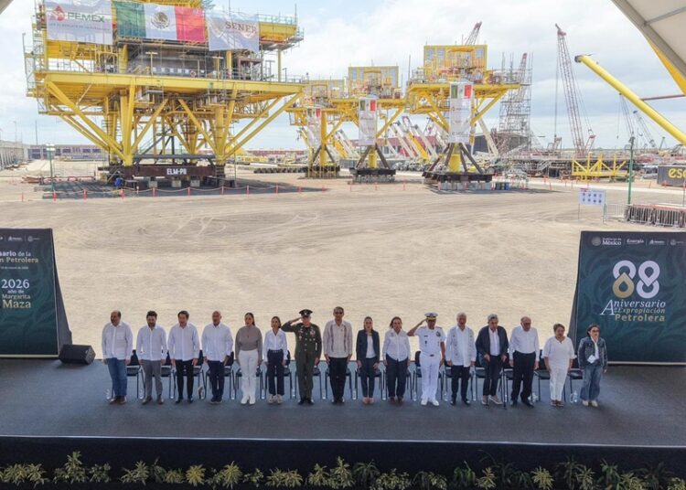 Acompaña Américo Villarreal a Claudia Sheinbaum en conmemoración de la Expropiación Petrolera