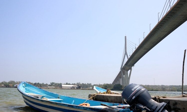 Américo y María de Villarreal reconocen la historia y el trabajo de las despicadoras de Tamaulipas