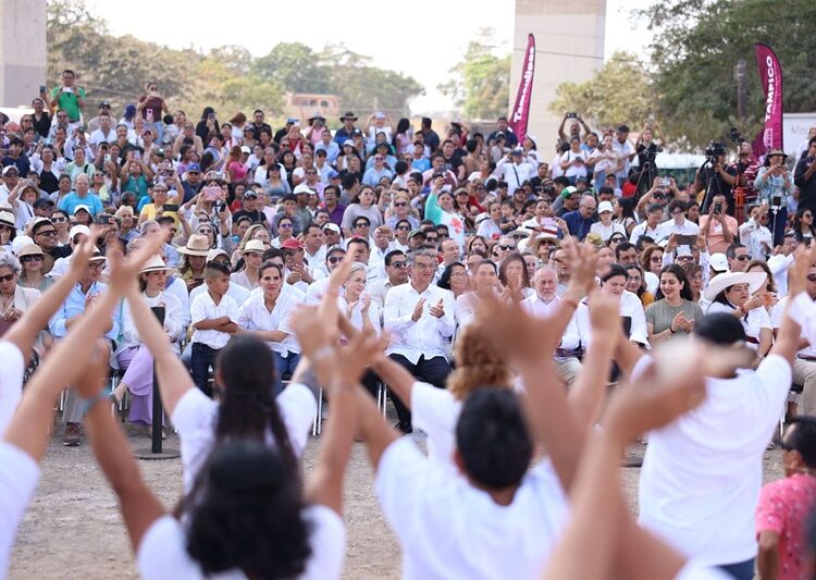 Américo y María de Villarreal reconocen la historia y el trabajo de las despicadoras de Tamaulipas