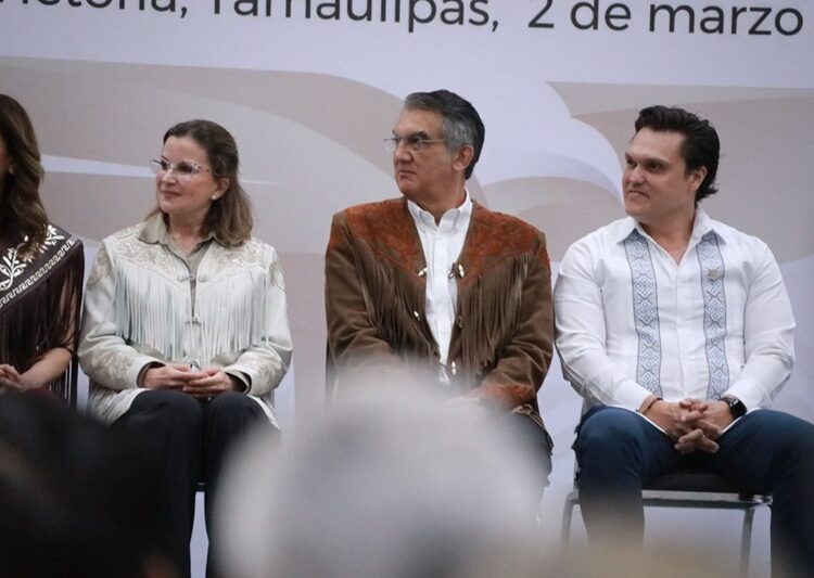 “Arrancamos la semana con los honores a la bandera y reconociendo la identidad de la Cuera Tamaulipeca”: HPH