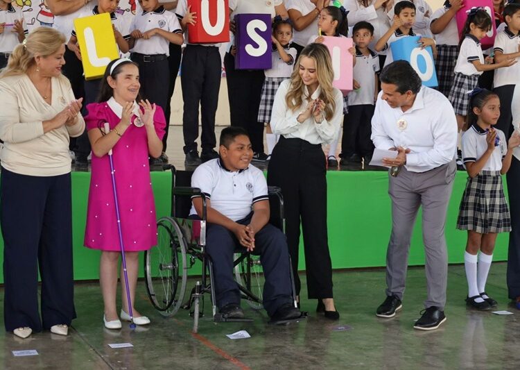 Arrancan Lalo y Lucy actividades del ‘Mes de la Educación Especial’
