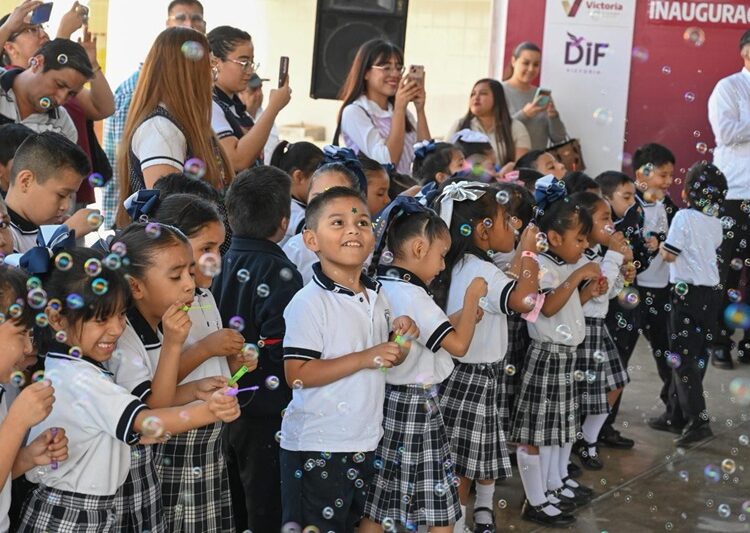 Arrancan Lalo y Lucy actividades del ‘Mes de la Educación Especial’