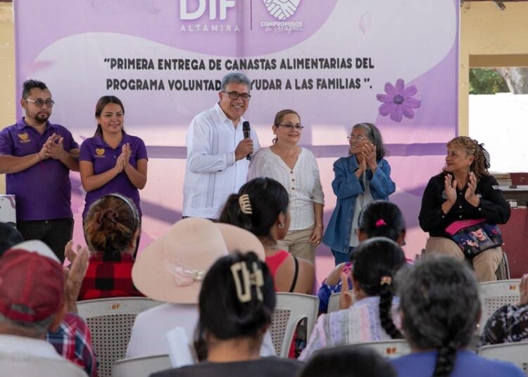 Benefician Gobierno de Altamira y DIF con despensas a comunidad vulnerable