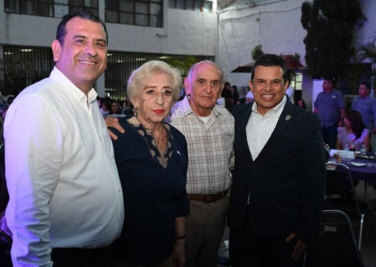 “Con su fuerza y capacidad, las mujeres transforman a Victoria”: Lalo Gattás