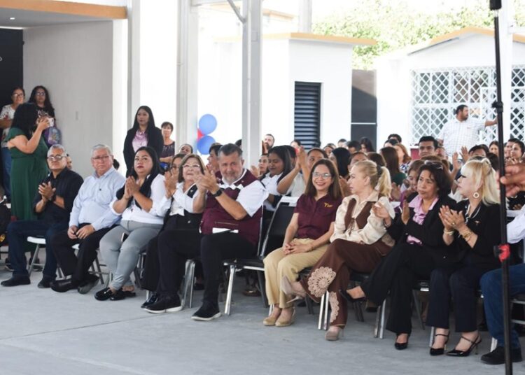 Consolidan infraestructura educativa en el Jardín de Niños “Locutores de Victoria”