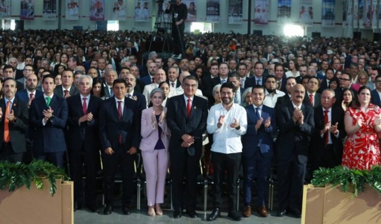 Representante de lujo en el informe de AVA