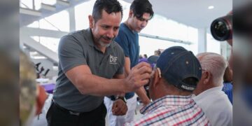 DIF Tamaulipas prioriza la salud auditiva con servicios gratuitos y entrega de auxiliares