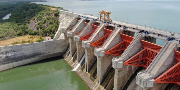 En Tamaulipas, frenan paso de transporte pesado en vacaciones de ‘Semana Santa’