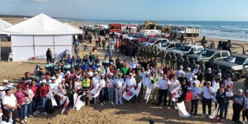 Encabeza Armando Martínez “Limpiazo 2026” en Playa Tesoro