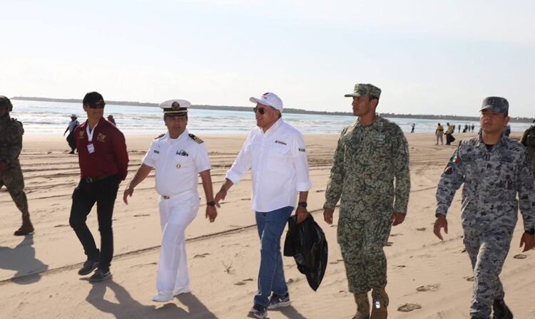 Encabeza Armando Martínez “Limpiazo 2026” en Playa Tesoro