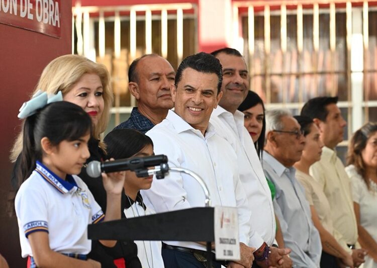 Entrega Lalo Gattás obra 157 de infraestructura hidráulica en escuelas