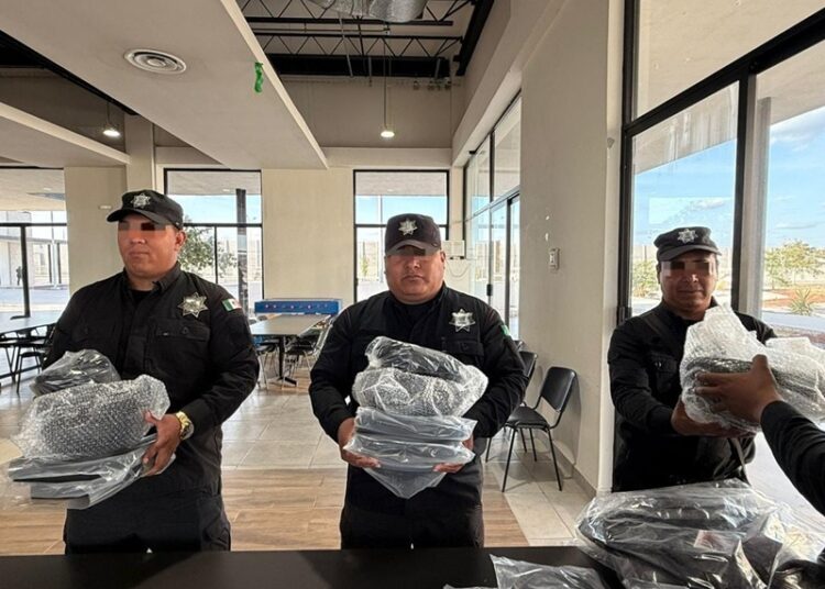 Entrega SSPT equipo táctico a la Guardia Estatal