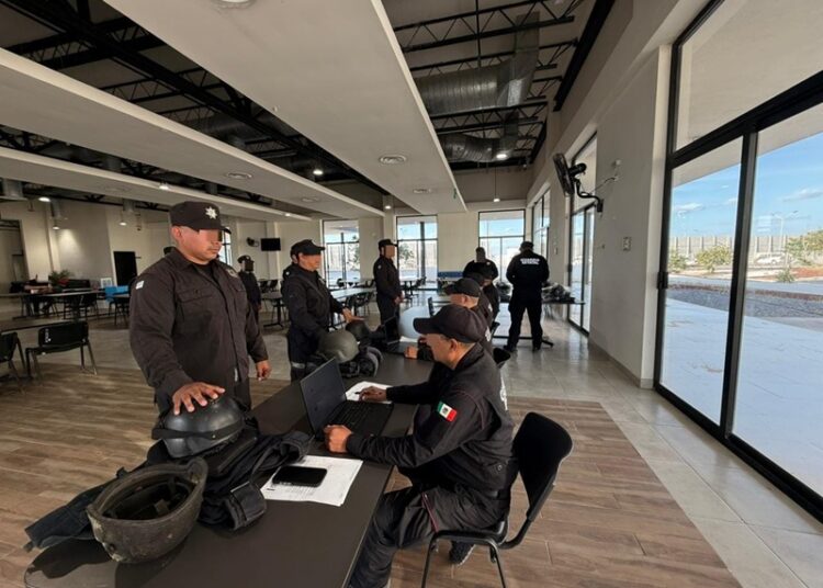 Entrega SSPT equipo táctico a la Guardia Estatal