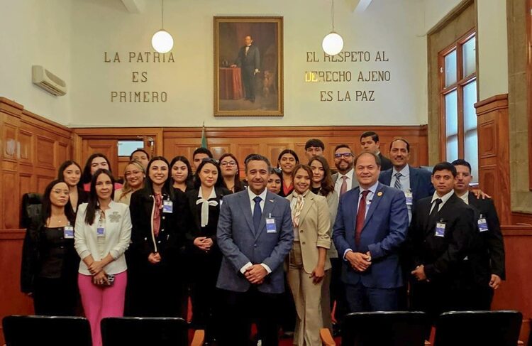 Estudiantes de la UAT fortalecen su formación en la SCJN y la Cámara de Diputados