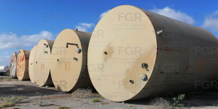 Fuerte golpe al huachicol: FGR asegura dos millones de litros en Tamaulipas