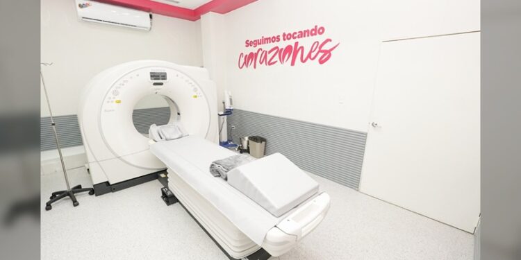 Facilita DIF NLD acceso a citas para tomografías vía WhatsApp