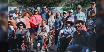 Fomenta Comisión de Parques la inclusión social con actividades recreativas para adultos mayores