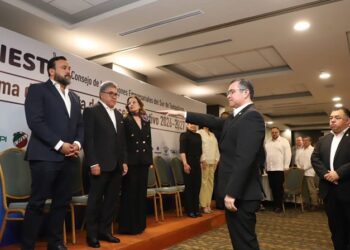 Fortalece Armando Martínez sinergia con sector empresarial