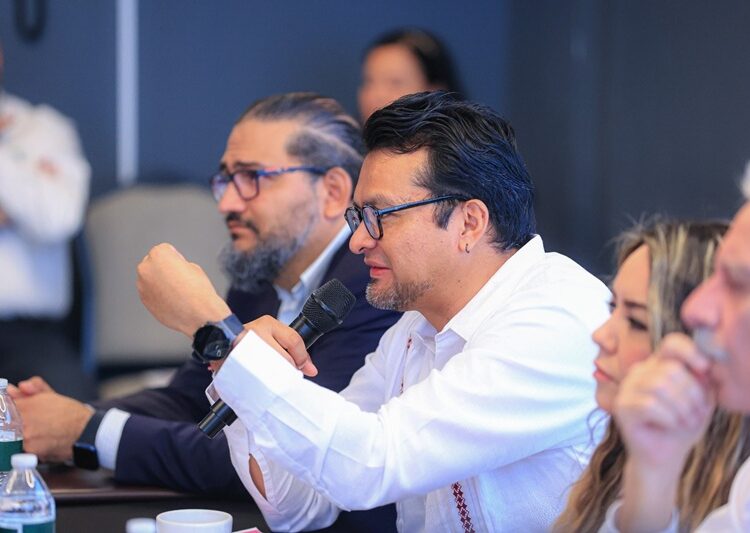 Fortalece Tamaulipas la conformación de clúster con la industria del norte