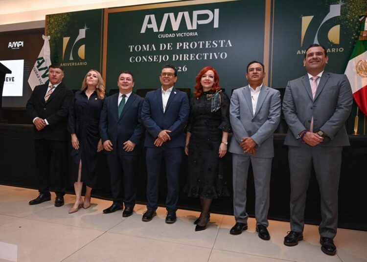 Fortalecen colaboración alcalde de Victoria y AMPI