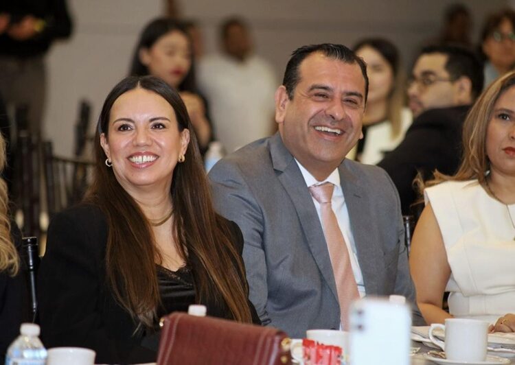 Fortalecen colaboración alcalde de Victoria y AMPI