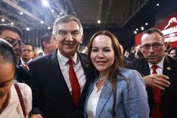 Representante de lujo en el informe de AVA