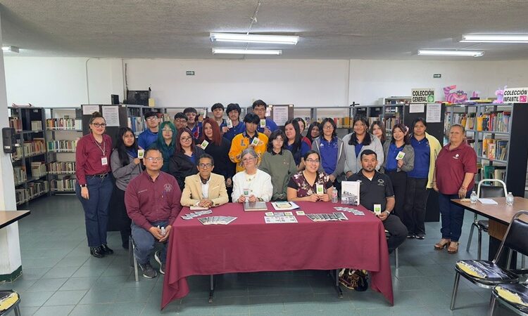 Gobierno promueve a escritoras locales en las bibliotecas durante el 8M